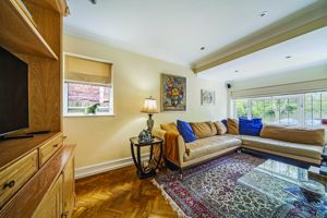 Photo 11- click for photo gallery